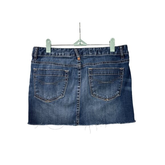Gap 1969 Denim Mini Skirt Size 27/4 Raw Hem Distressed - Picture 2 of 5
